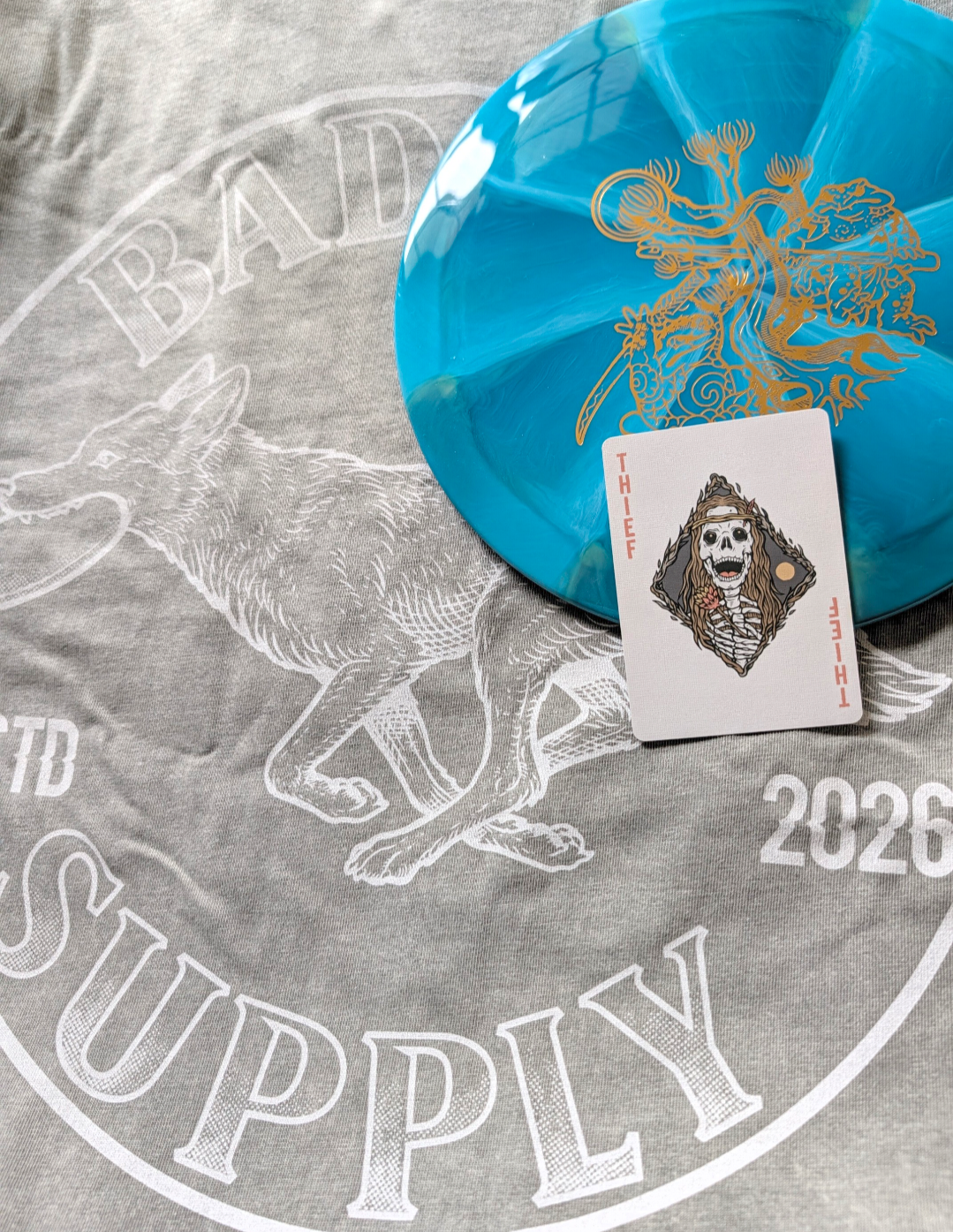 Card Game Shirt + Disc Pull